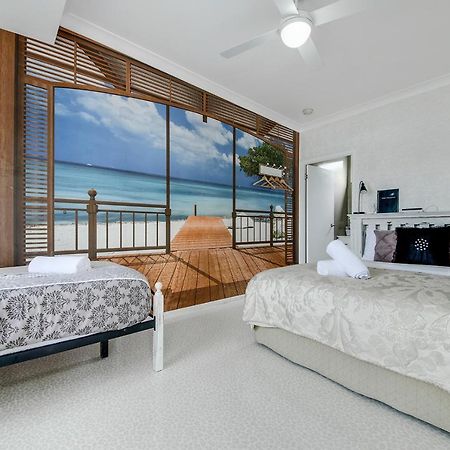 Coral Inn Boutique Hotel Yeppoon Extérieur photo